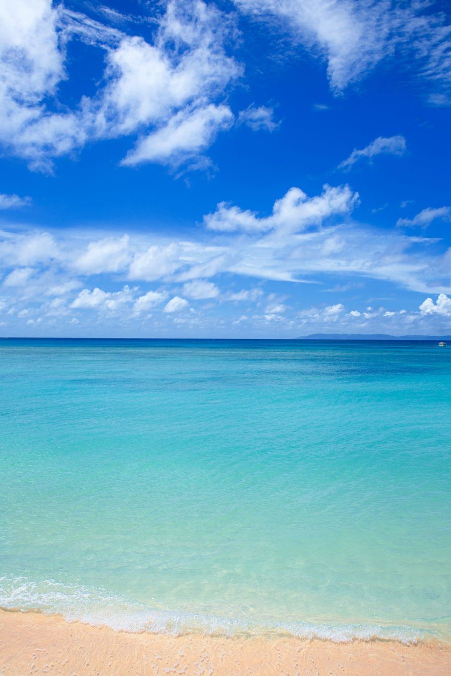 Nishi-hama è la spiaggia più bella delle isole @w.aoki /Shutterstock