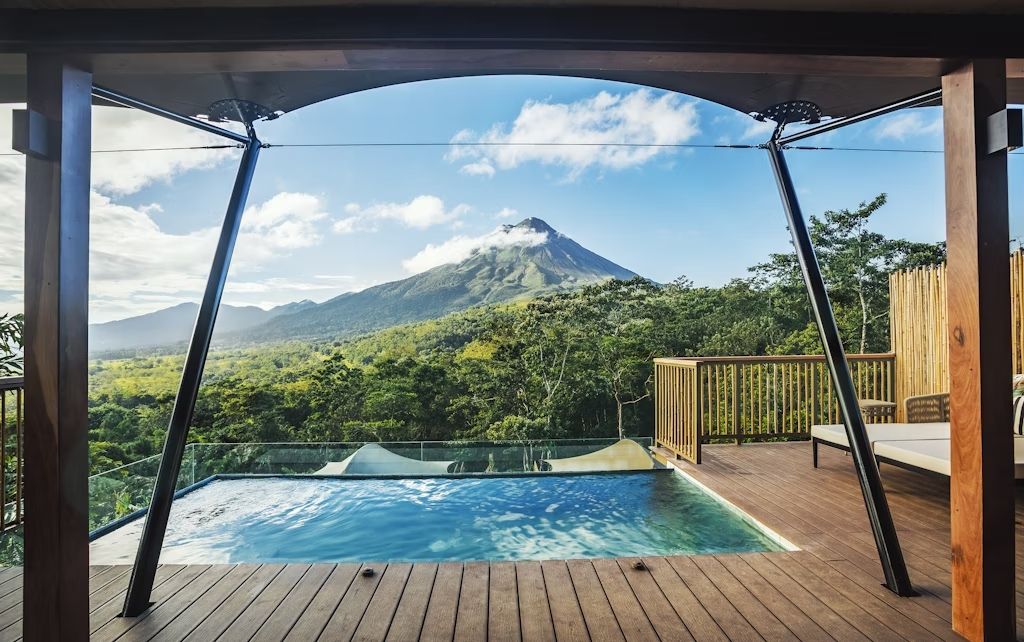 Il Nayara Tented Camp guarda proprio sul vulcano Arenal. © Nayara Tented Camp