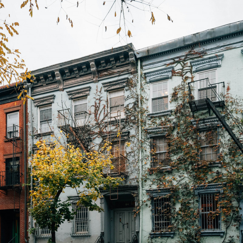 Edifici residenziali nell’East Village. © Jon Bilous/Shutterstock
