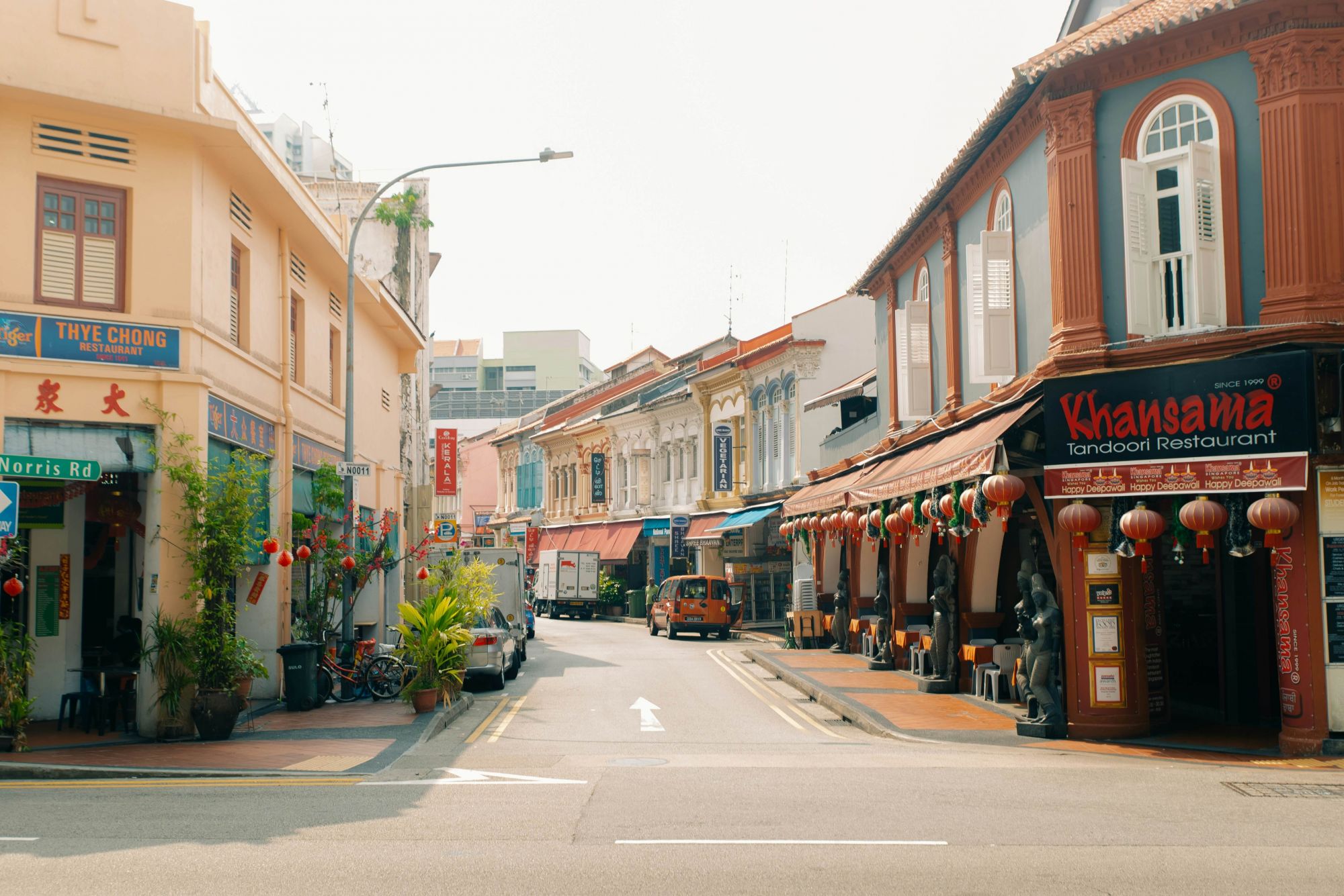 Joo Chiat Road, Singapore. © Brester Irina/Shutterstock