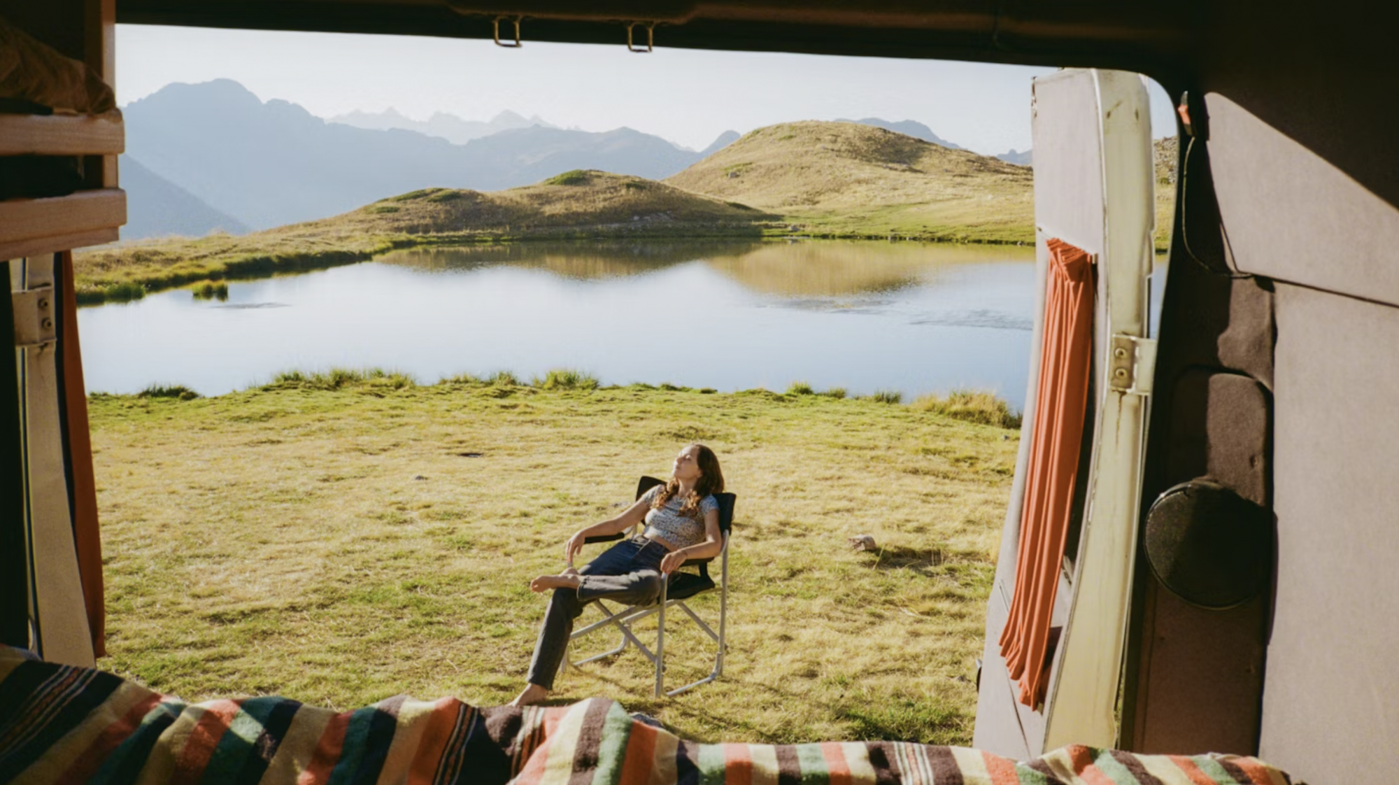 Girate la Francia in camper, in campeggio o in glamping con questi consigli per i campeggi. Oleh_Slobodeniuk/Getty Images