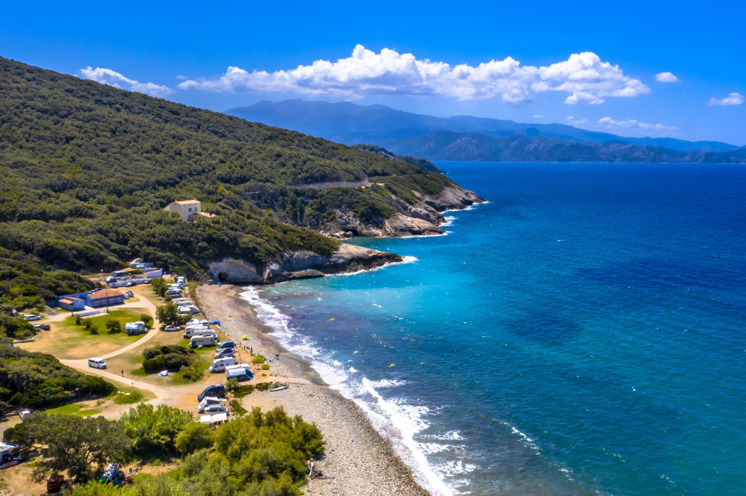 In campeggio a Cap Corse ©Rudmer Zwerver /Shutterstock
