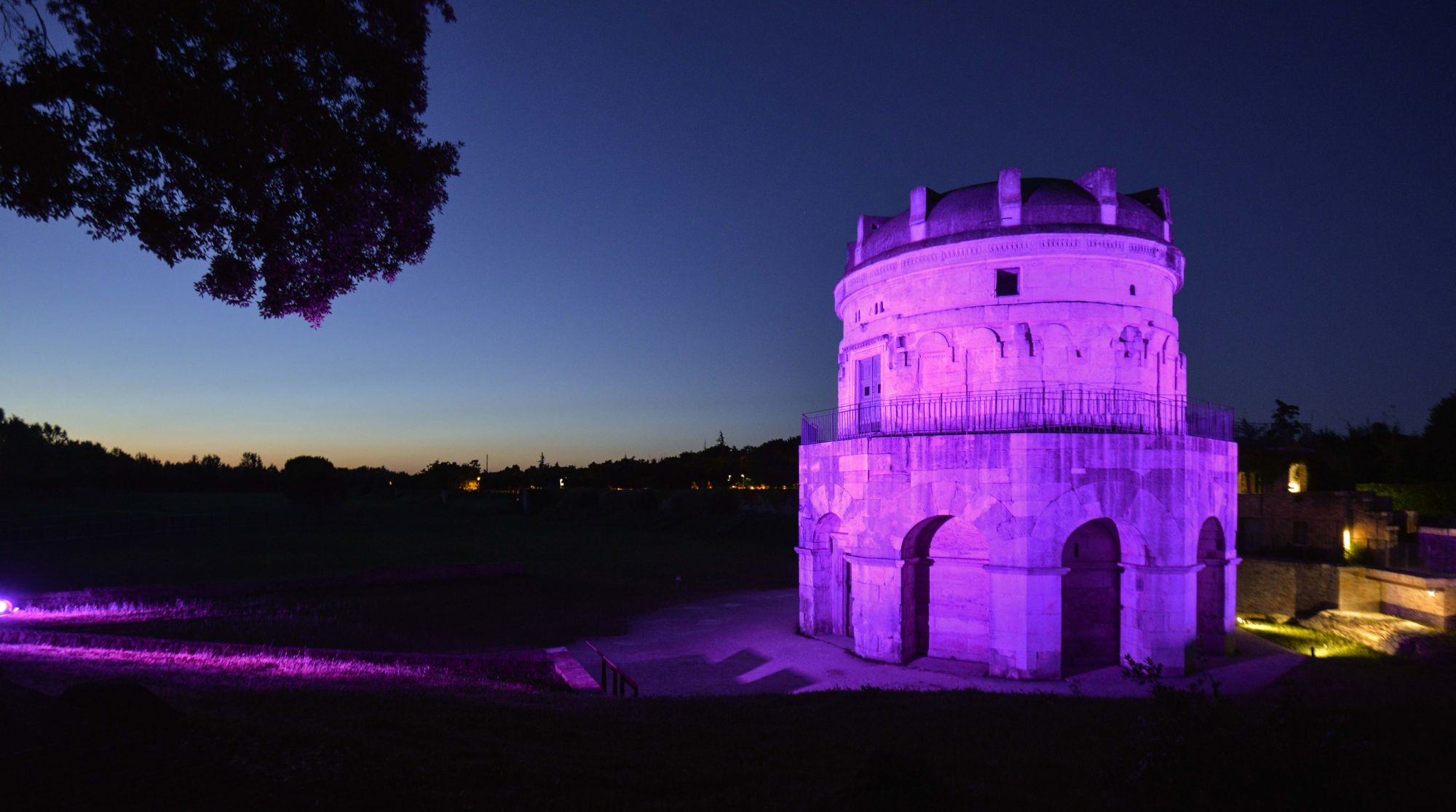 La Notte Rosa è l'evento che dà il via all'estate italiana in Romagna ©Visit Romagna