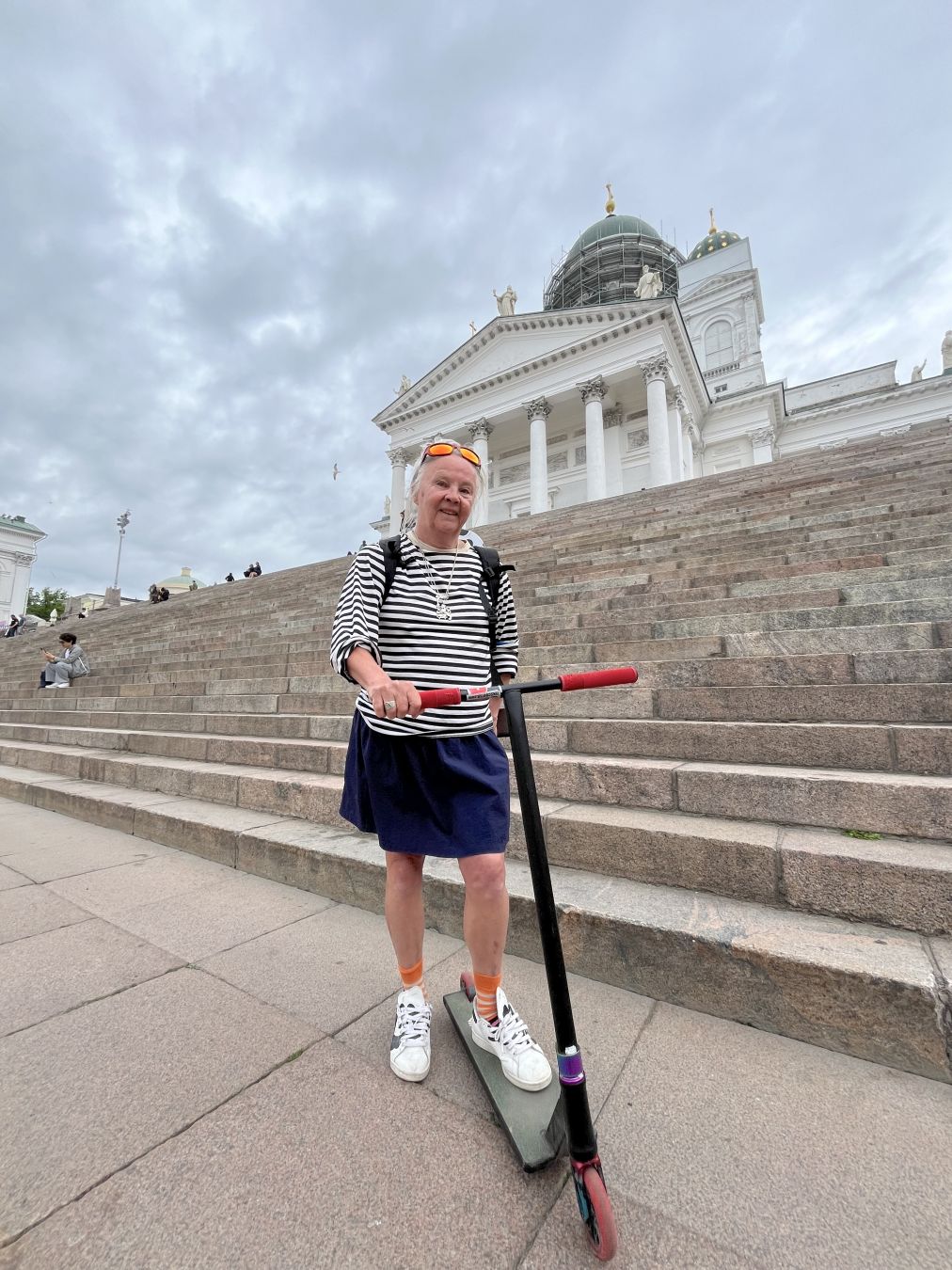 Lena Salmi, 70 anni, skater © Giulia Grimaldi/Lonely Planet Italia