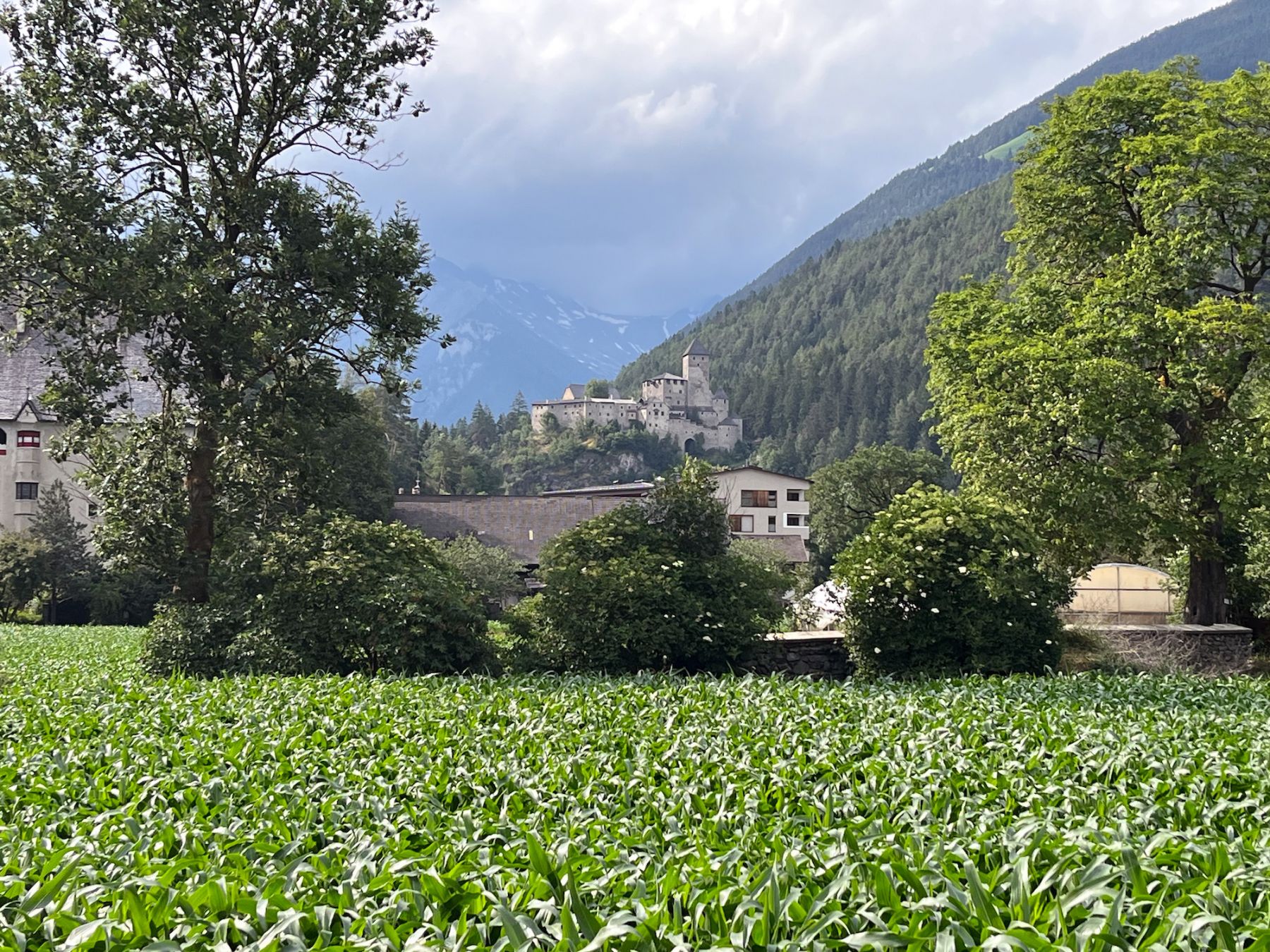 Il Castello di Taures © Giulia Grimaldi/Lonely Planet Italia