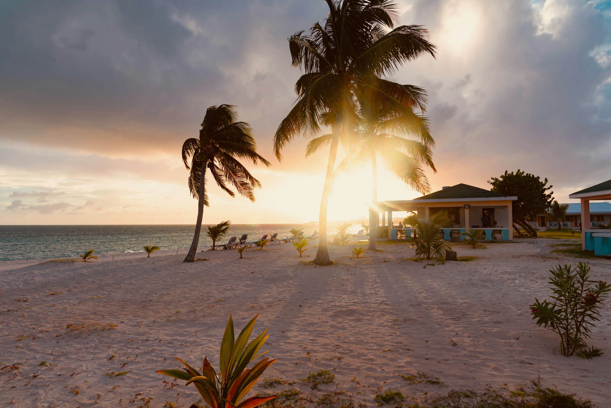 Il tramonto a Rendezvous Bay, Anguilla. © Shutterstock