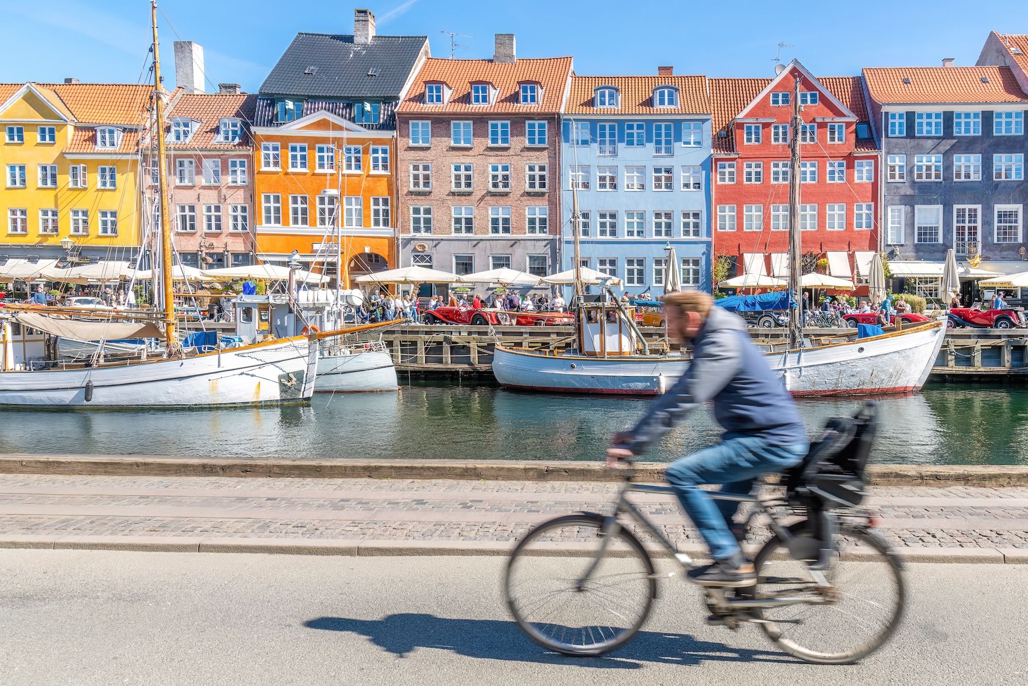La mattina tutti in bici a cercare la propria brioche preferita ©Nick Brundle Photography/Shutterstock