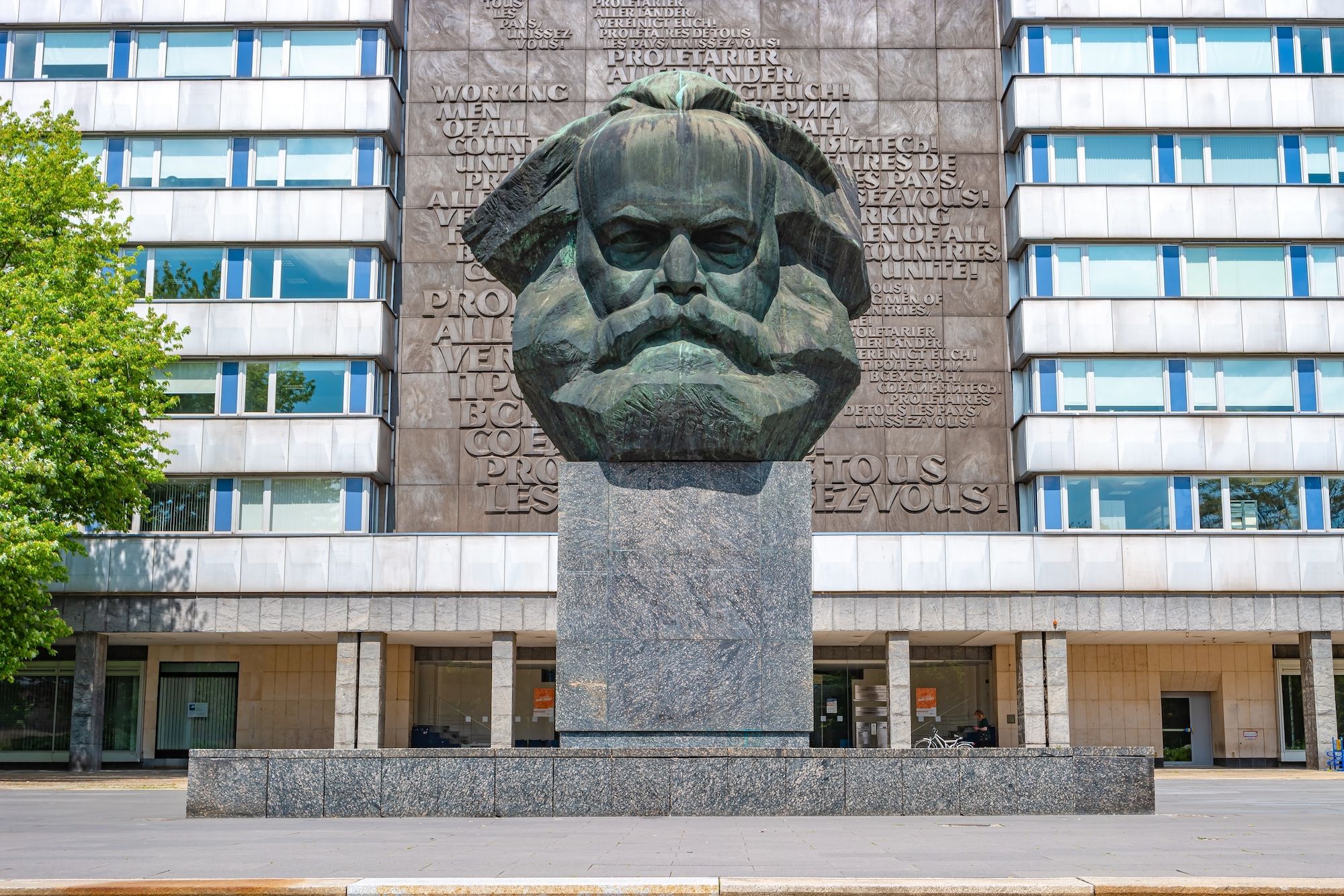Il monumento dedicato a Karl Marx ©Oleg Senkov / Shutterstock