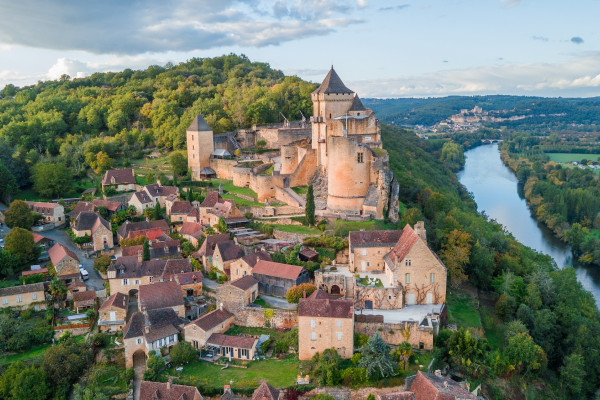 Il villaggio di Castelnaud-la-Chapelle ©Jon Chica/Shutterstock