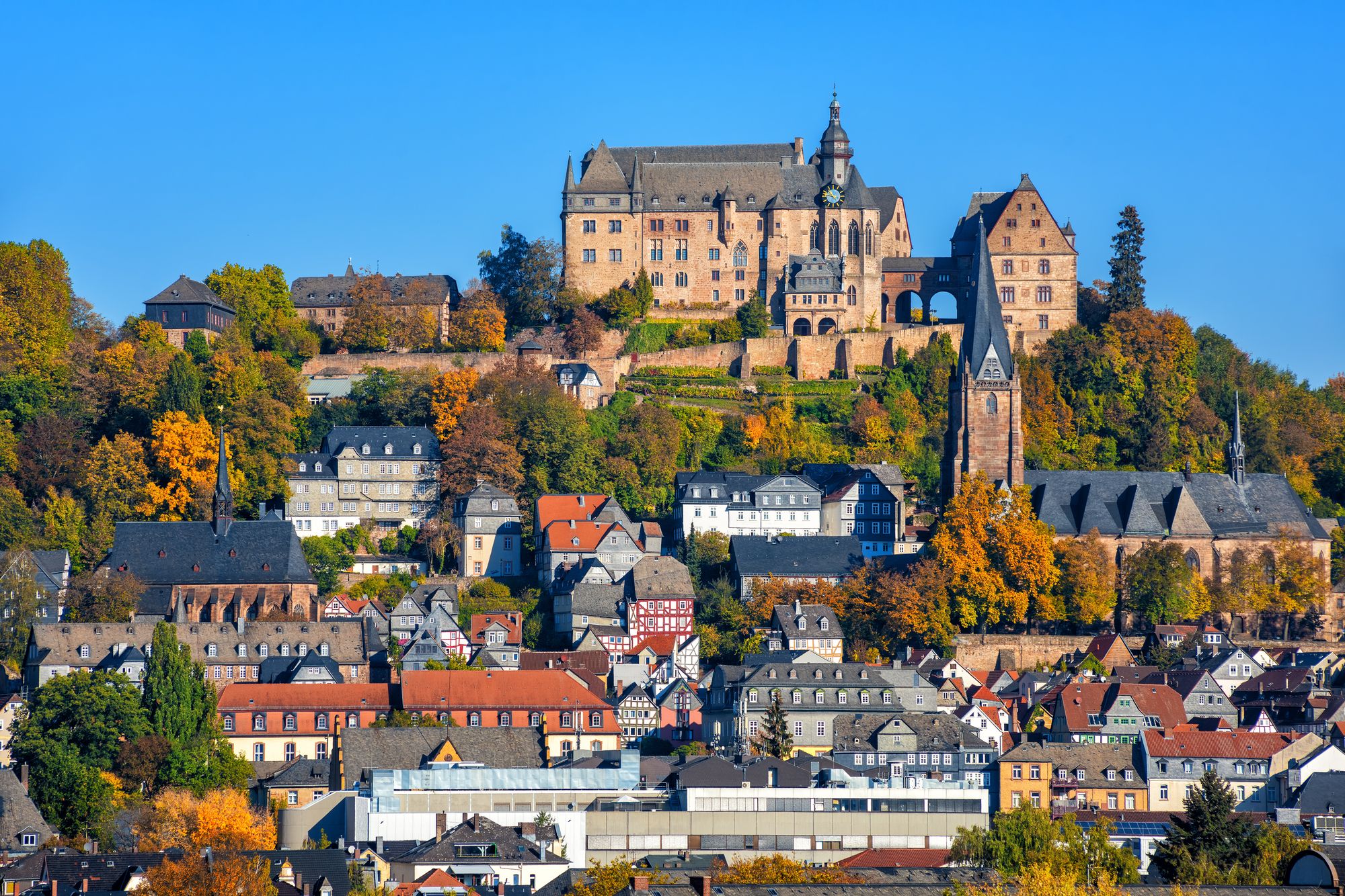 Panoramica di Marburg, Germania ©Boris Stroujko / Shutterstock