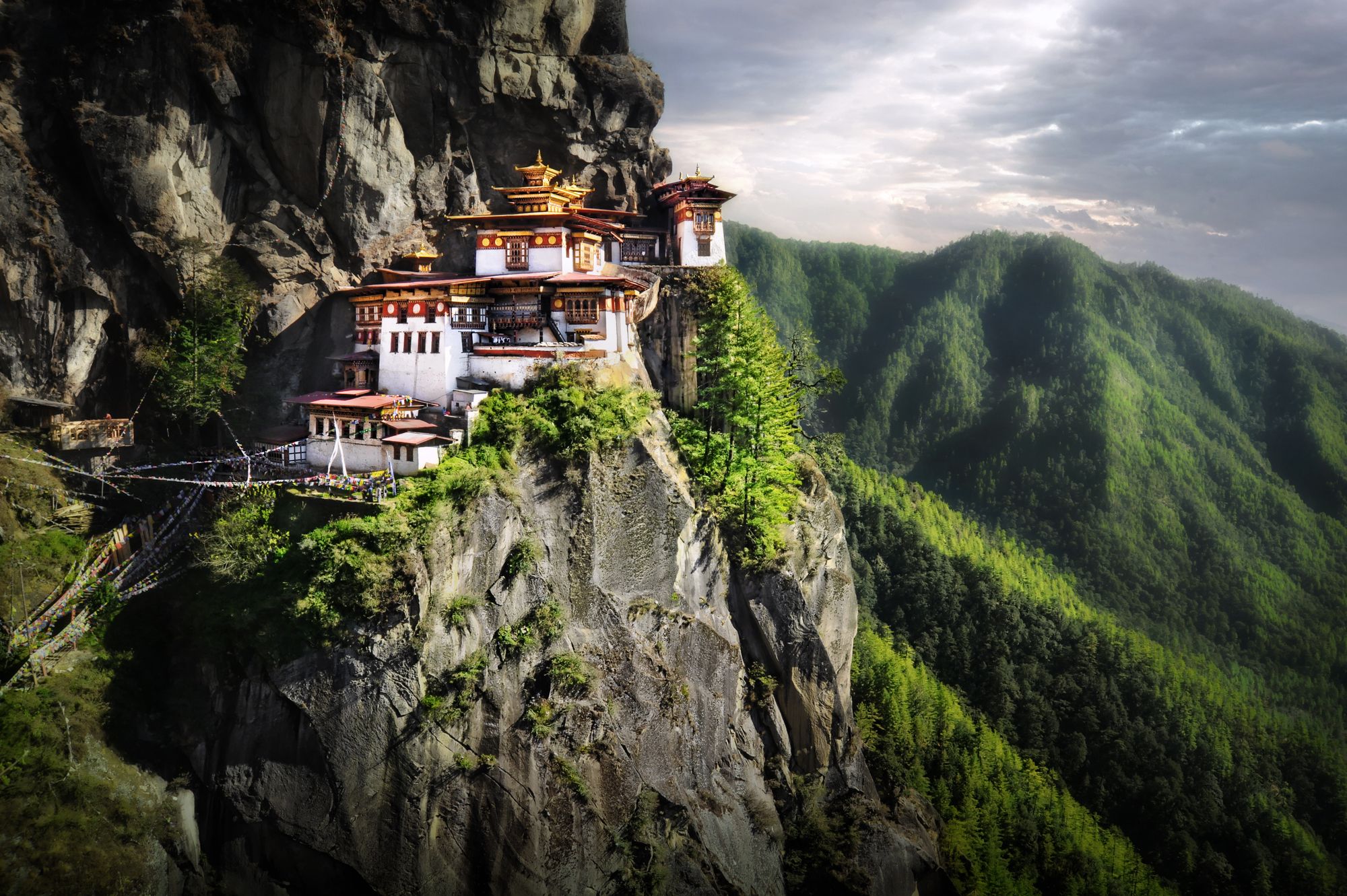 Il monastero Taktshang Goemb, situato sulle montagne dell’Himalaya, in Bhutan ©David Lazar/Getty Images
