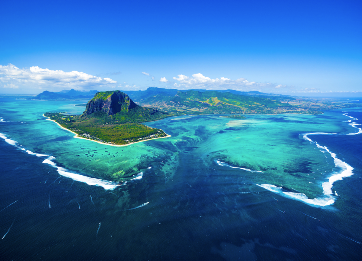 Mauritius, Le Morne Brabant. Credits Myroslava Bozhko / Shutterstock