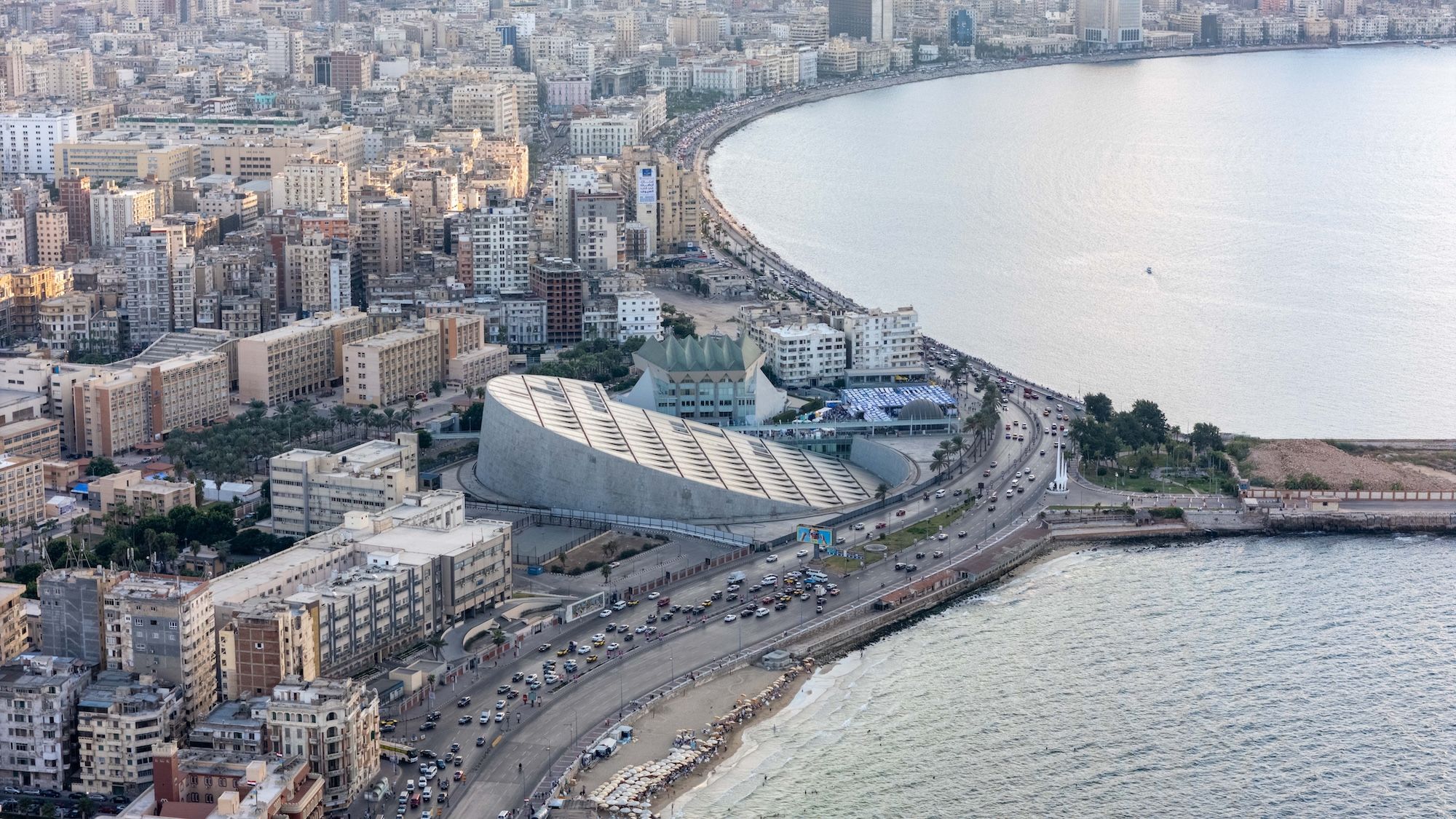 La moderna Bibliotheca Alexandrina ©Fady Milad george/Shutterstock