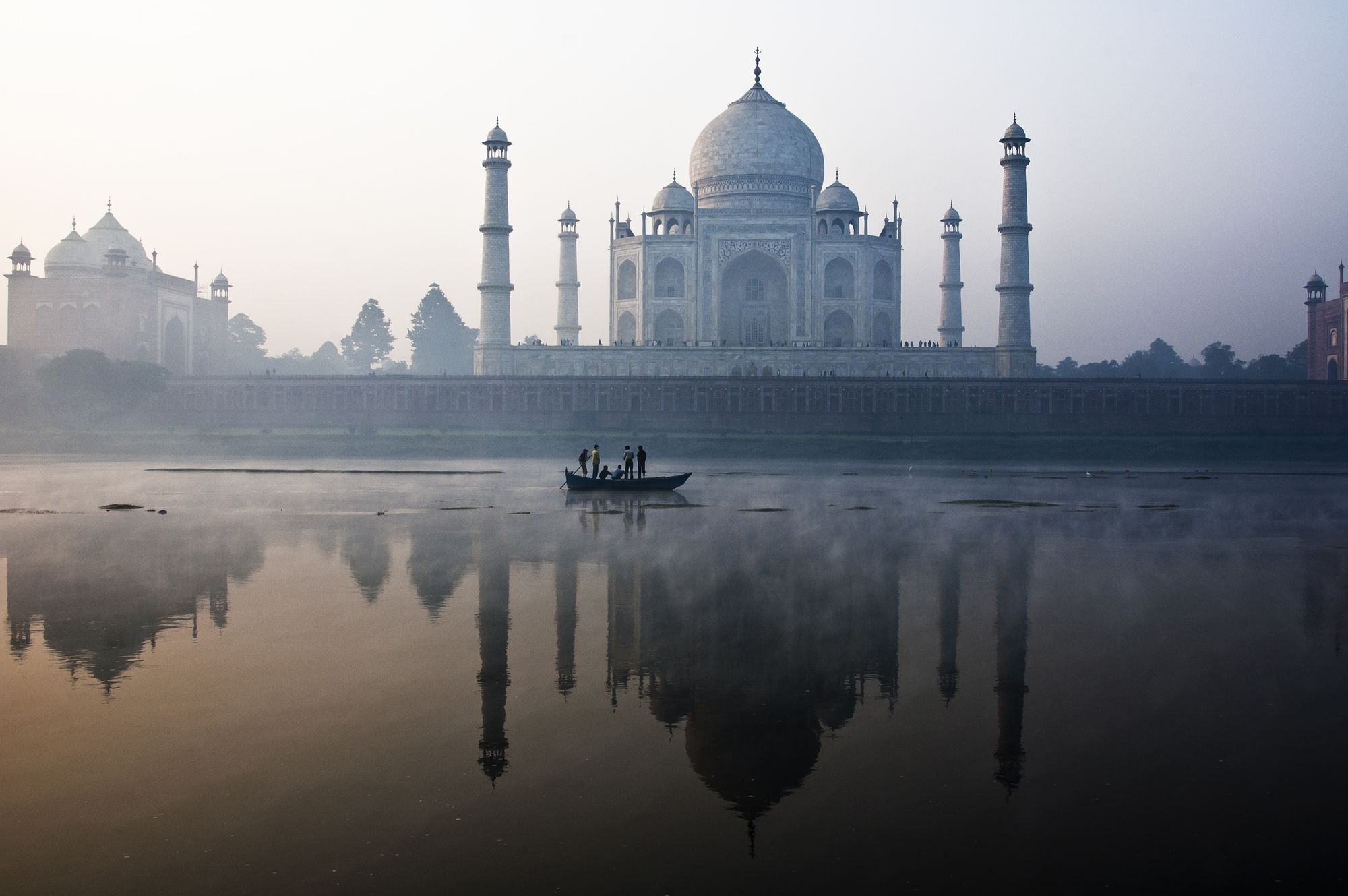 La bellezza del Taj Mahal, Agra, India ©Jitendra Singh - Indian Travel Photographer/500px