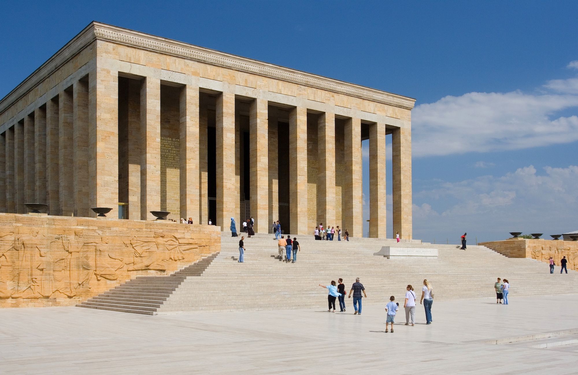 L’Anıt Kabir, un solenne tributo ad Atatürk, padre fondatore della Turchia moderna ©vlas2000/Shutterstock