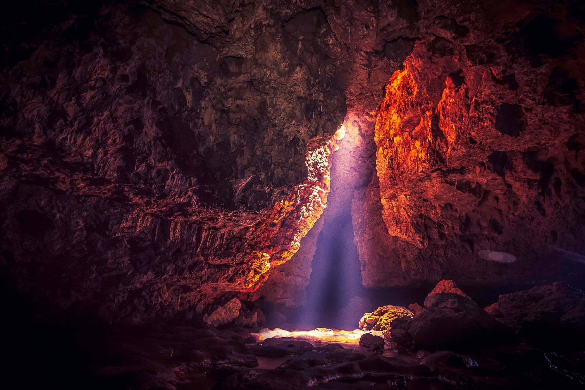 Le dave di Mawmluh a Cherrapunji, nel Meghalaya © Abhijeet Khedgikar