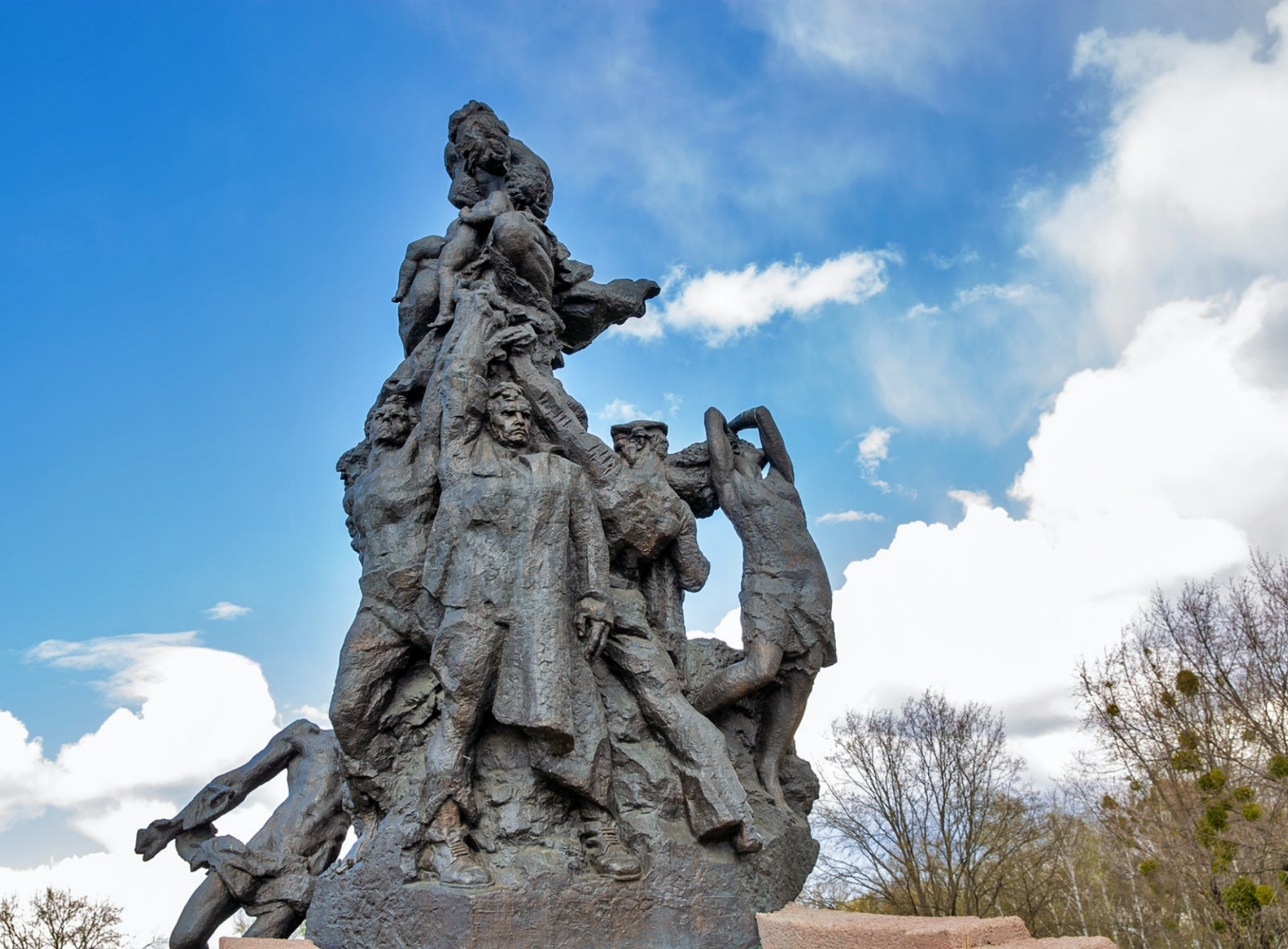 monumento Babyn Yar Kyiv