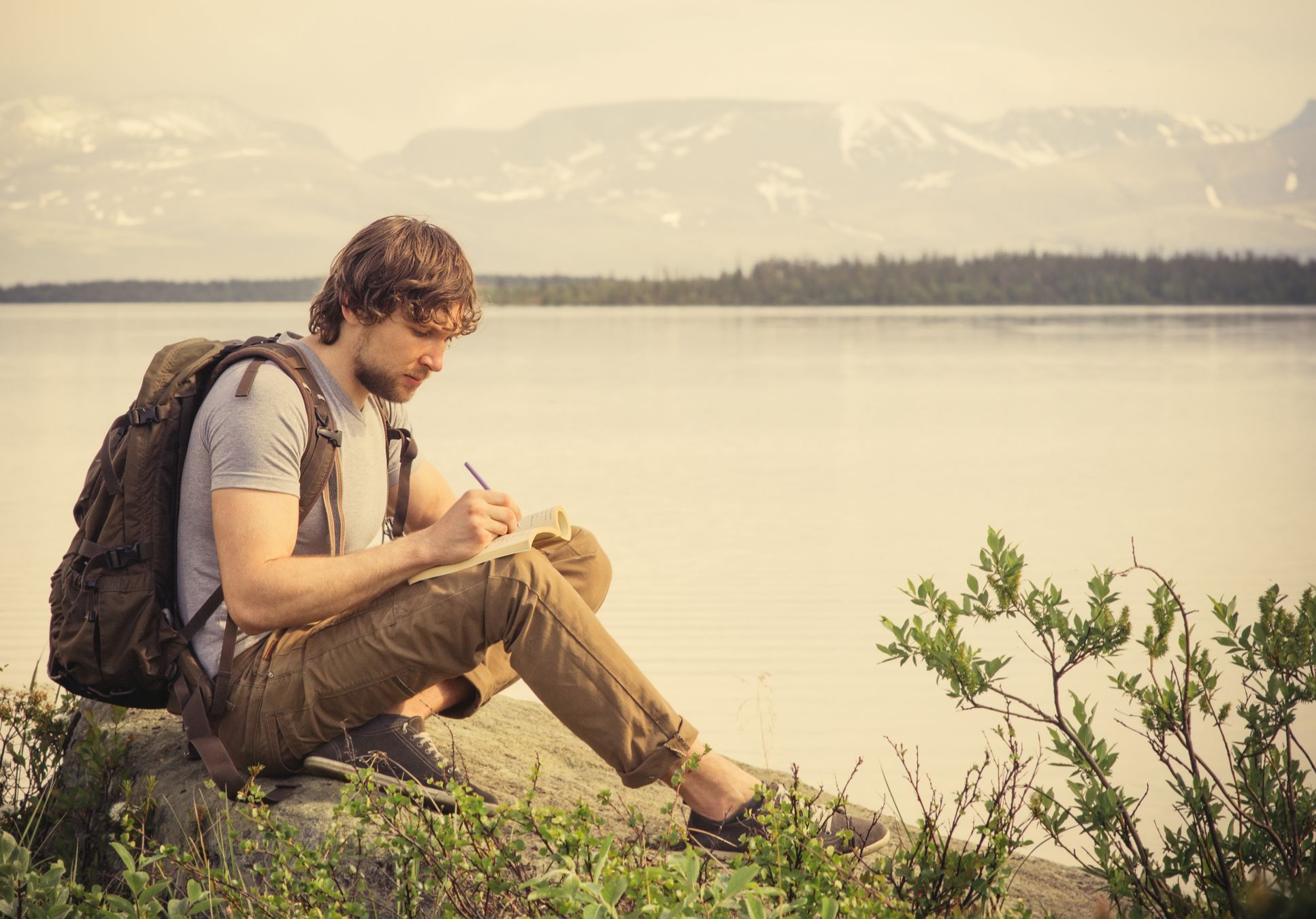 Dal viaggio al racconto. Credits everst / Shutterstock