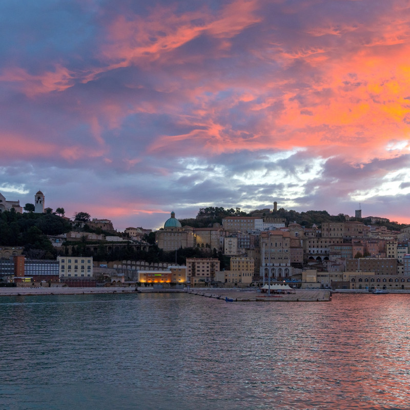 Panorama di Ancona. Credits makasana photo / Shutterstock