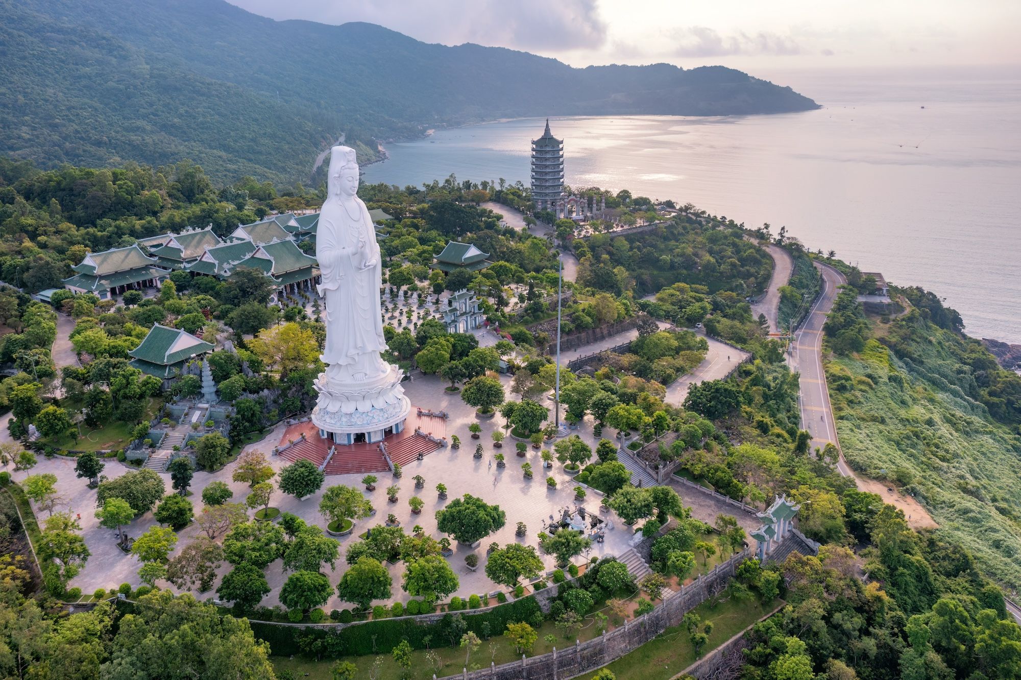 La Pagoda di Linh Ung ©Dzung Vu /Shutterstock