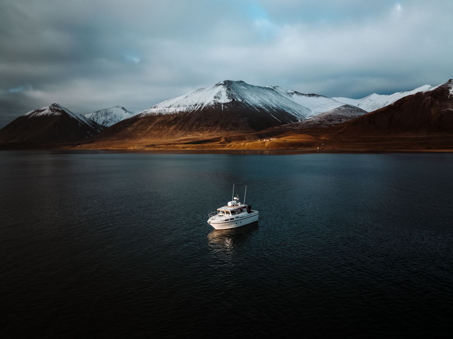Flateyri è il luogo preferito dalla fotografa Ása Steinars nei Fiordi Occidentali © Ása Steinars