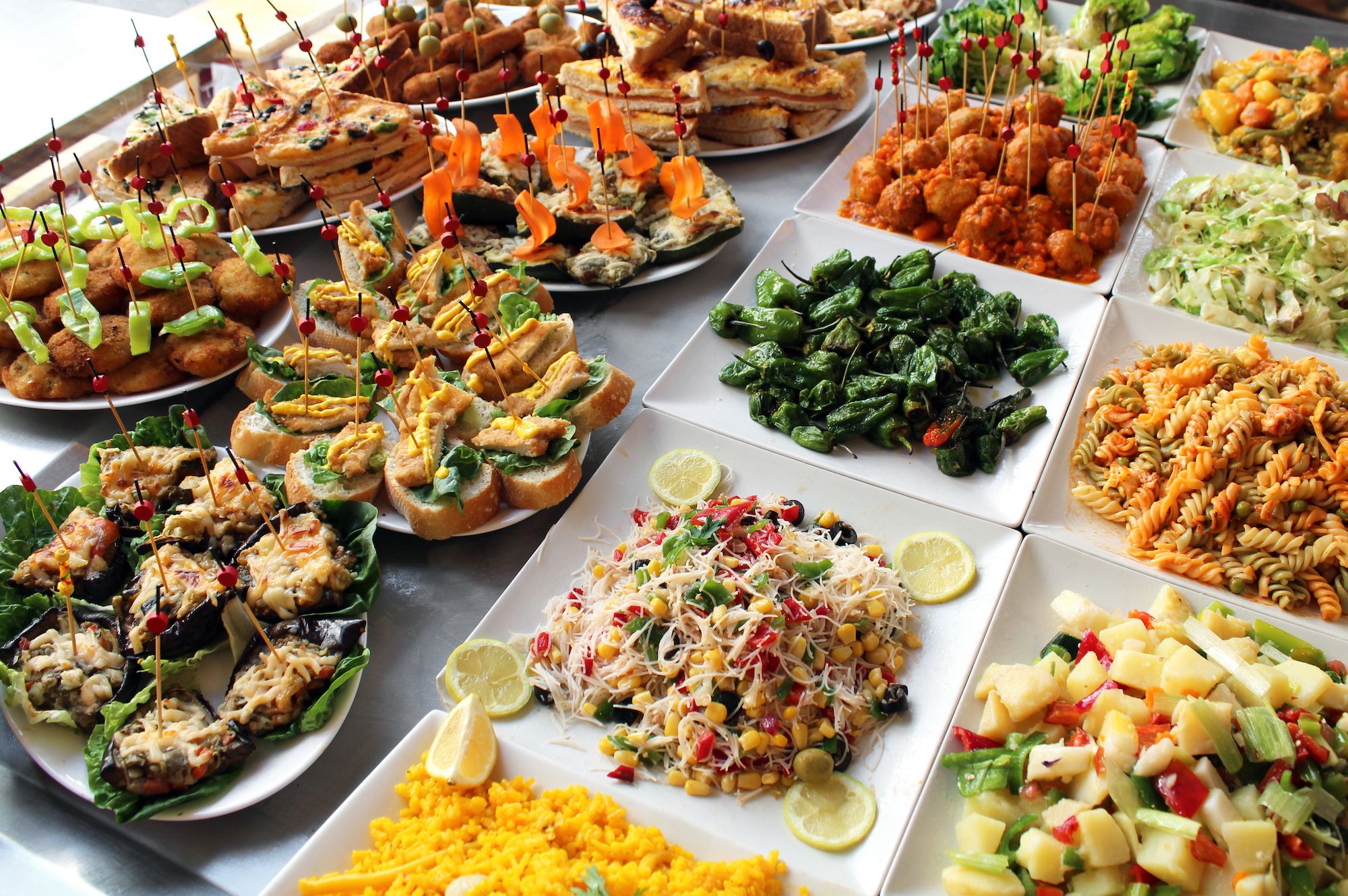 pintxos e tapas ©MisterStock/shutterstock