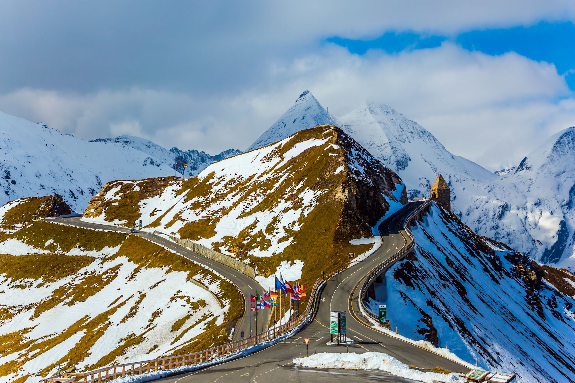 La Grossglocknerstrasse è la strada asfaltata più alta d’Austria ©kavram/ Shutterstock