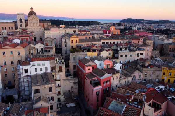 Il quartiere Castello, a Cagliari © Luca Schilirò, Lonely Planet Italia