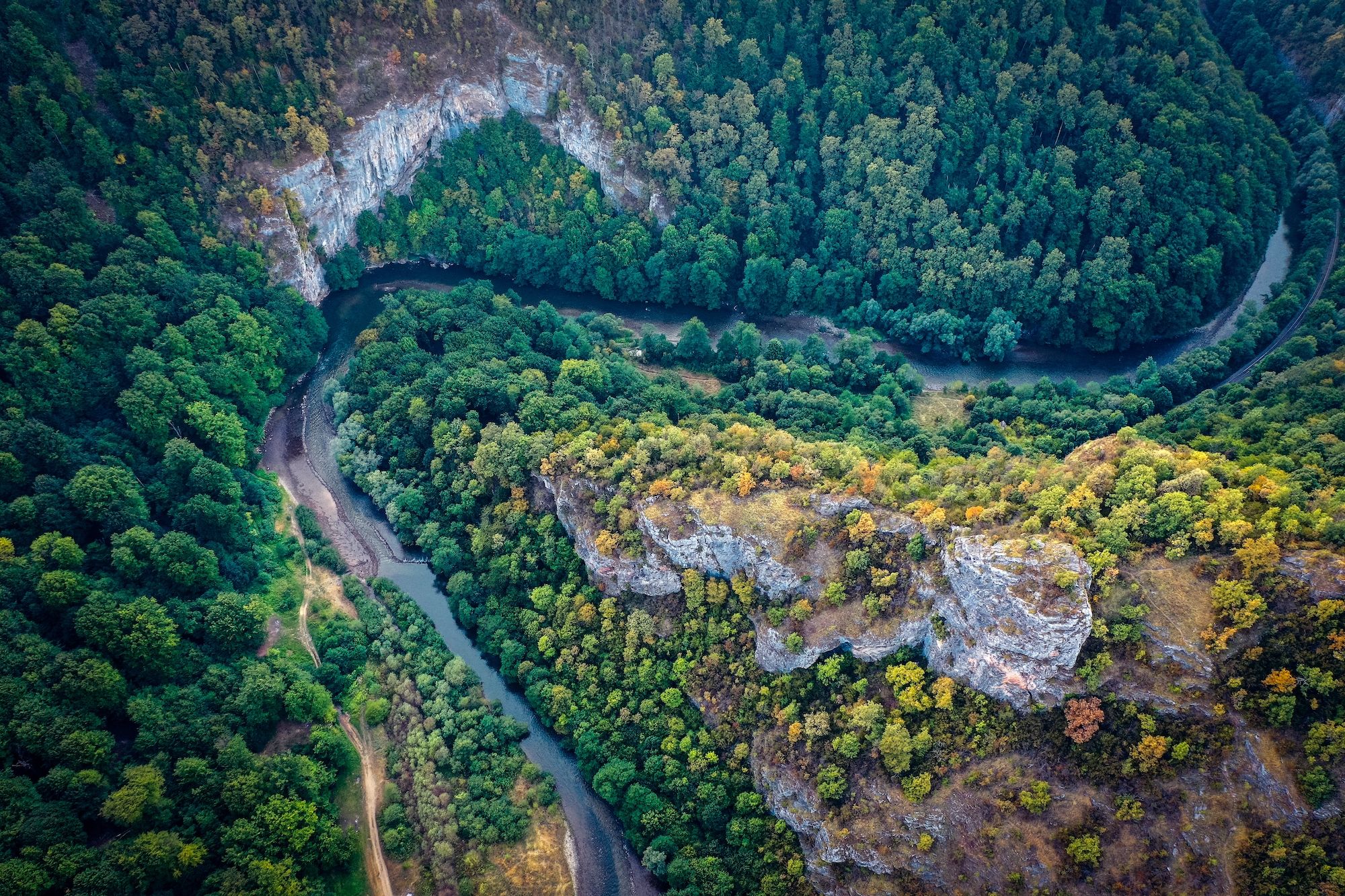Il Parco Nazionale di Piatra Craiului regala panorami spettacolari a ogni passo ©Melinda Nagy