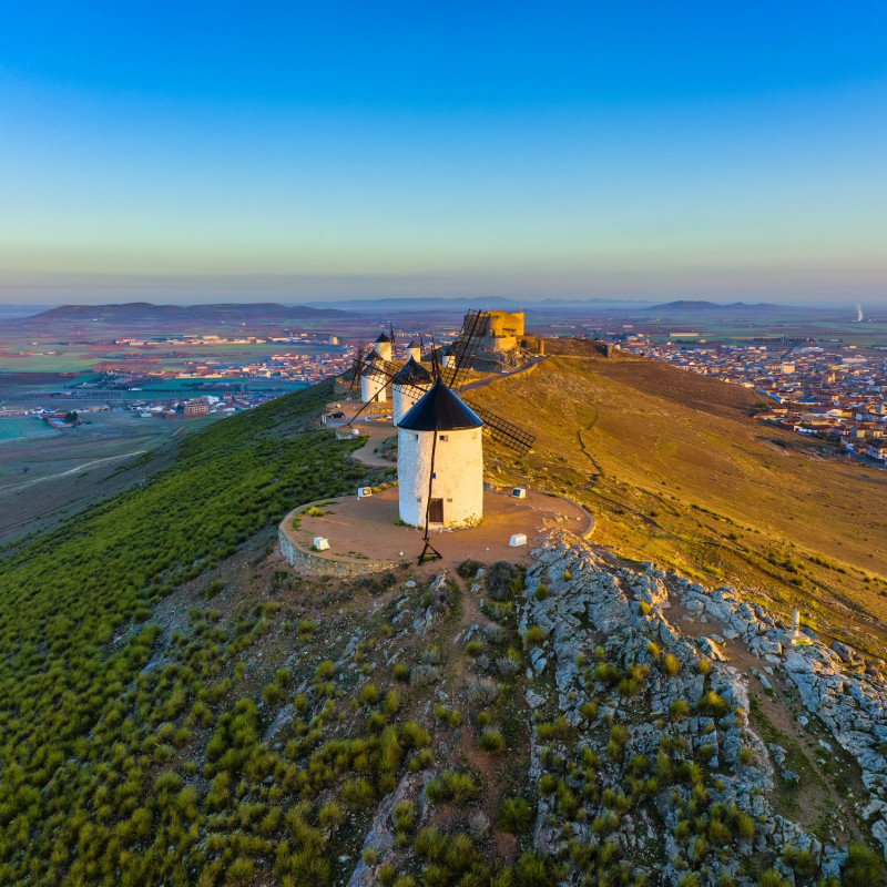 I mulini di Consuegra  ©Wirestock Creators /Shutterstock