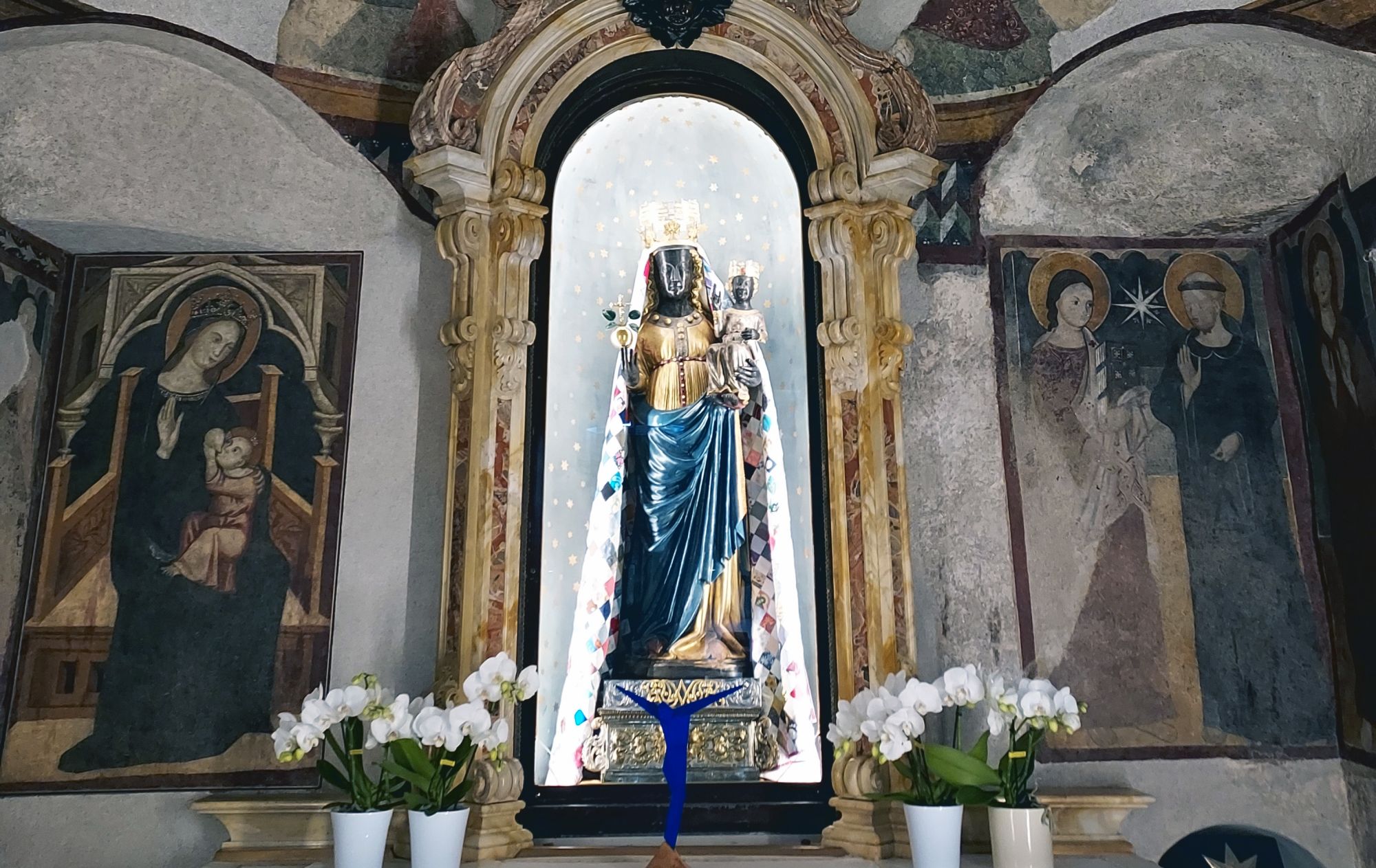 Il sacello affrescato della Madonna Nera di Oropa. Credits Lonely Planet Italia