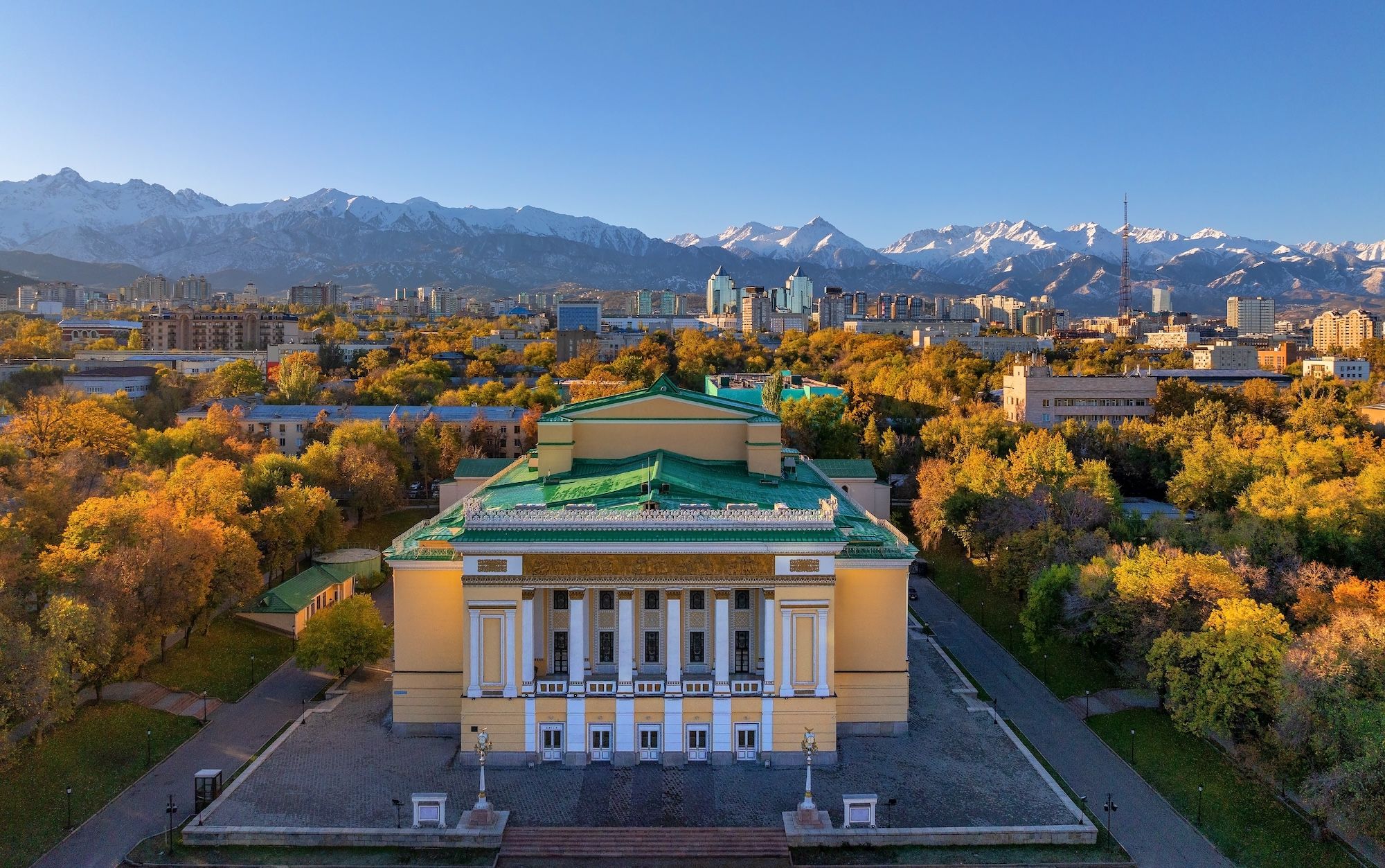 L’Almaty Opera House ©MaxZolotukhin/Shutterstock