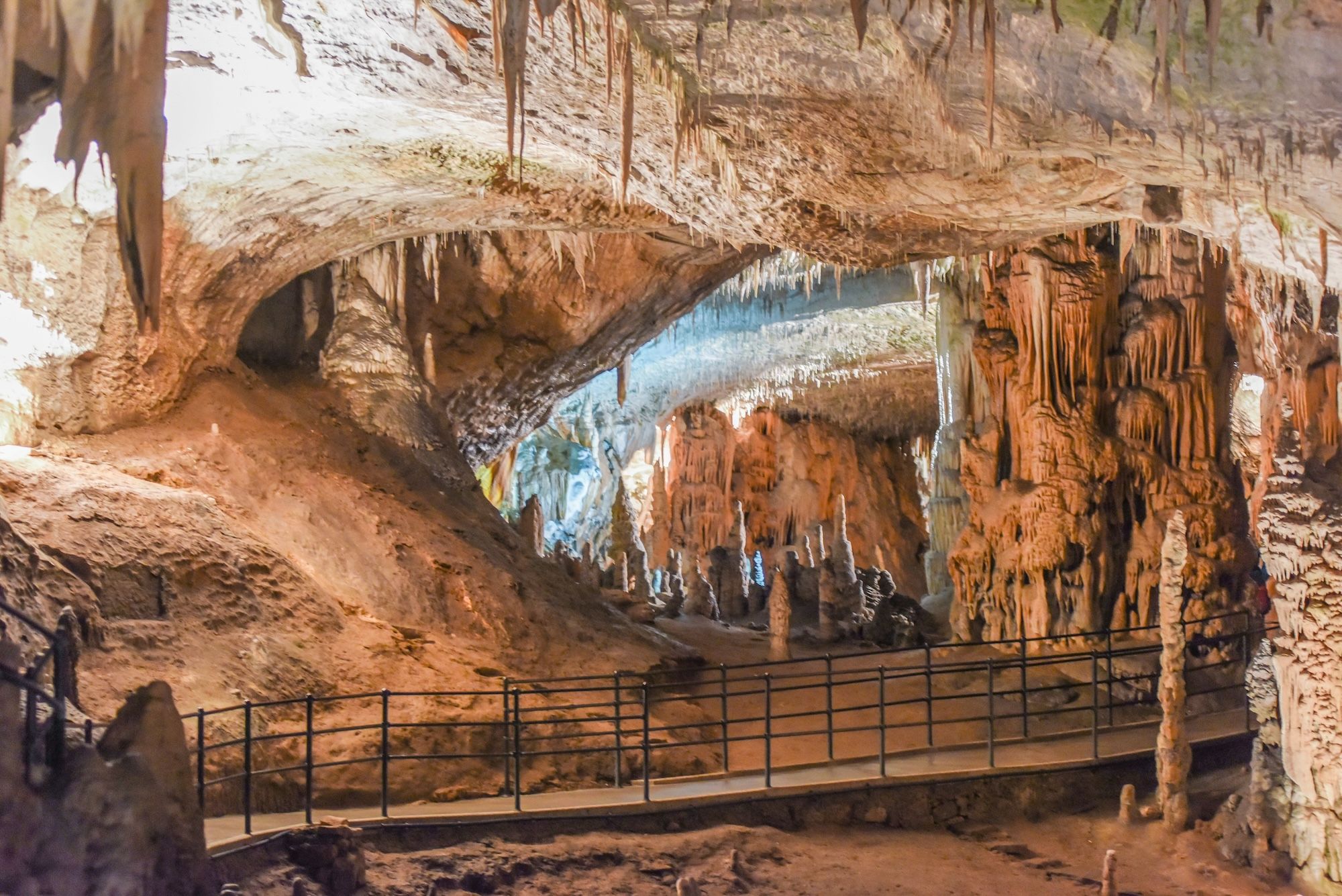 Le incredibili Grotte di Postumia ©weniliou/Shutterstock