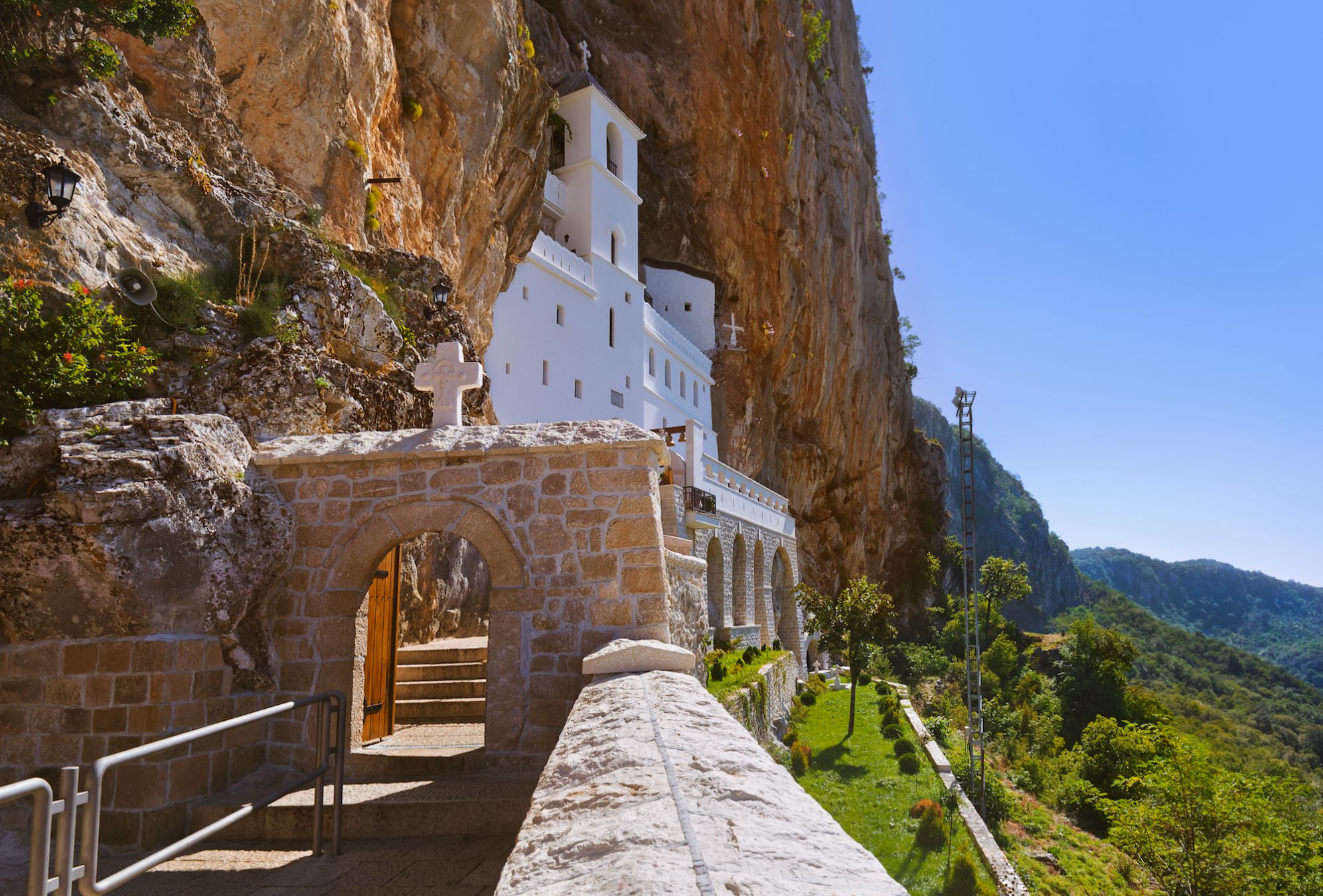Il monastero di Ostrog ©Tatiana Popova