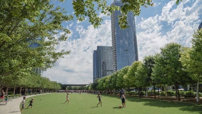 Warren Park a Dallas, Texas. Trong Nguyen/Shutterstock