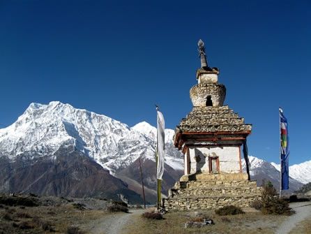 Annapurna, stupa con vista © Fotografia di Roberto Corriga