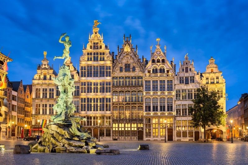 Anversa, Grote Markt ©Mapics/Shutterstock