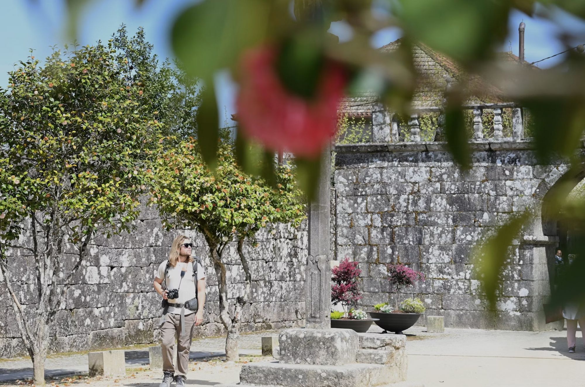Joe Sills lungo la Variante Espiritual © Liz Hooper/Lonely Planet