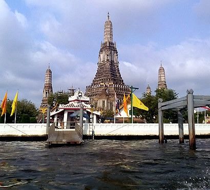 Bangkok, approdo al Wat Arun © Lonely Planet Italia