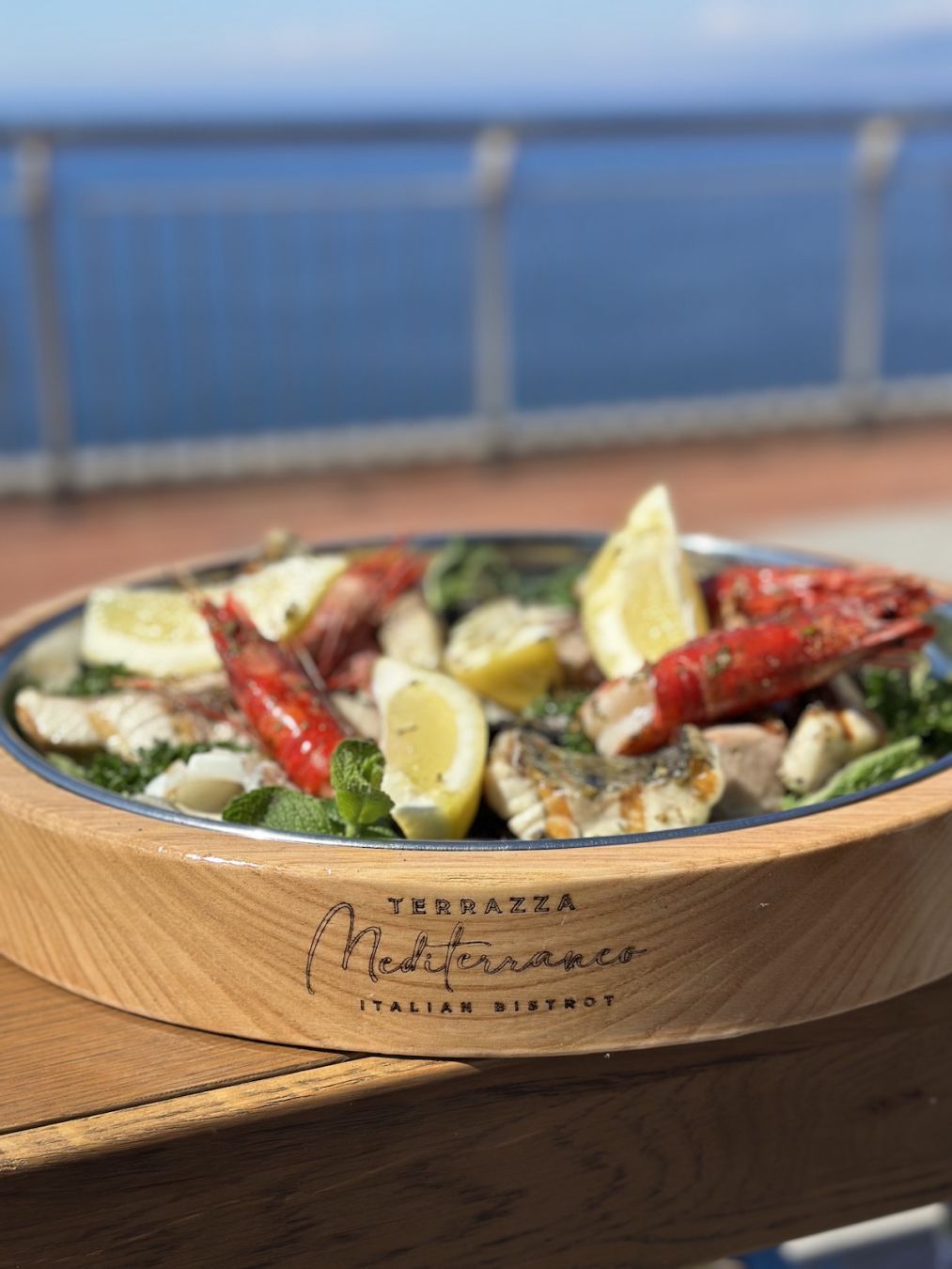 Un piatto di pesce al Terrazza Mediterraneo Bistrot; © Angelo Pittro