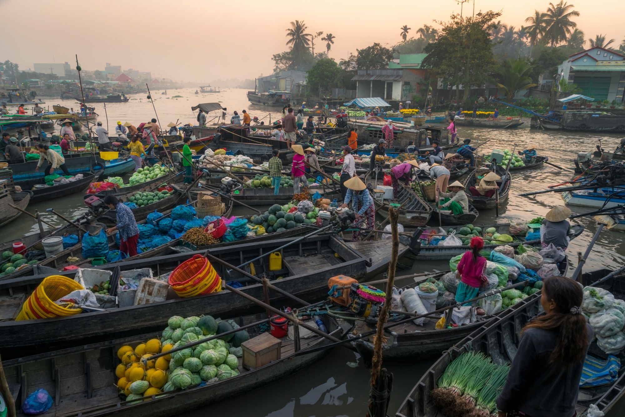 Il mercato galleggiante di Can Tho, Vietnam
