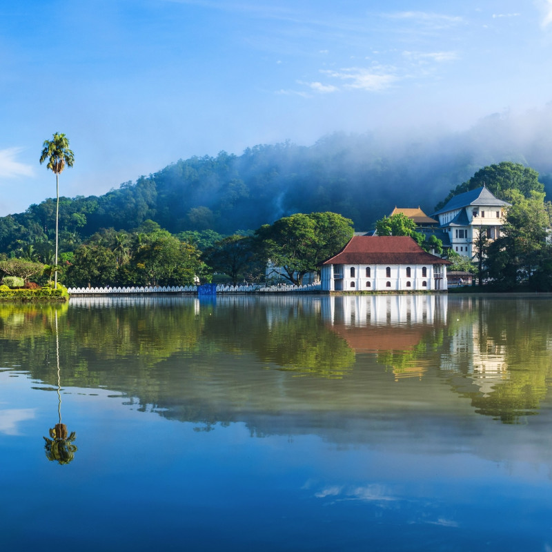 il Tempio del Sacro Dente a Kandy  © M.L.Nuwan /Shutterstock
