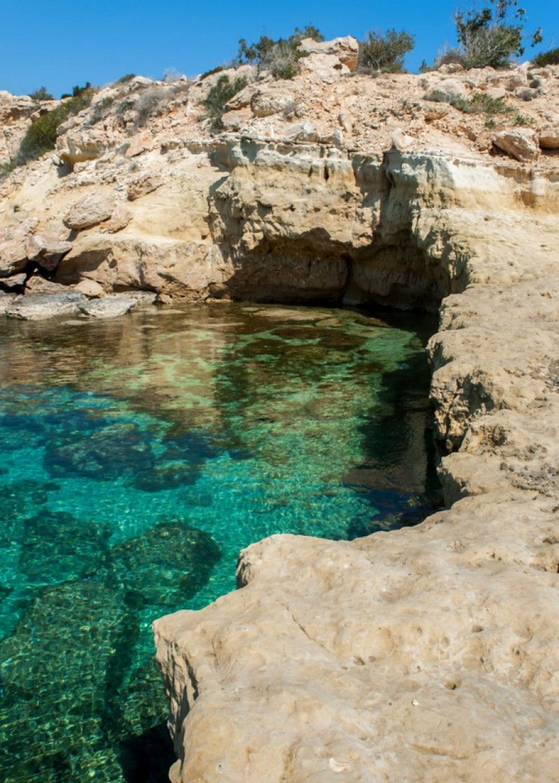 Capo Greco, Cipro.
©WildStrawberry/Shutterstock