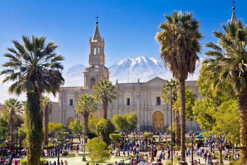 Cattedrale di Arequipa: che sfondo! Fotografia © Glowimages