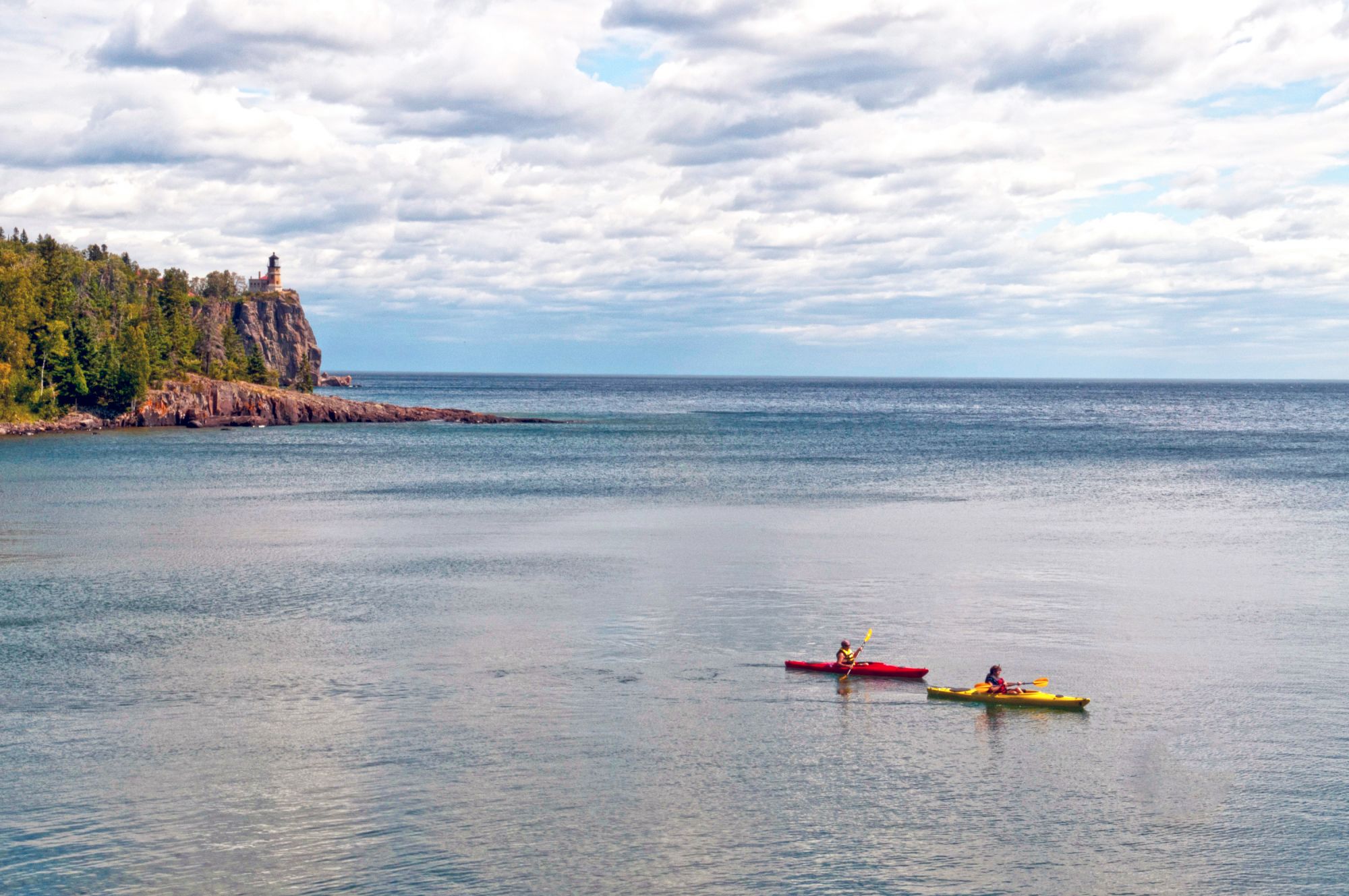 In kayak sul Lake Superior. Credits Explore Minnesota