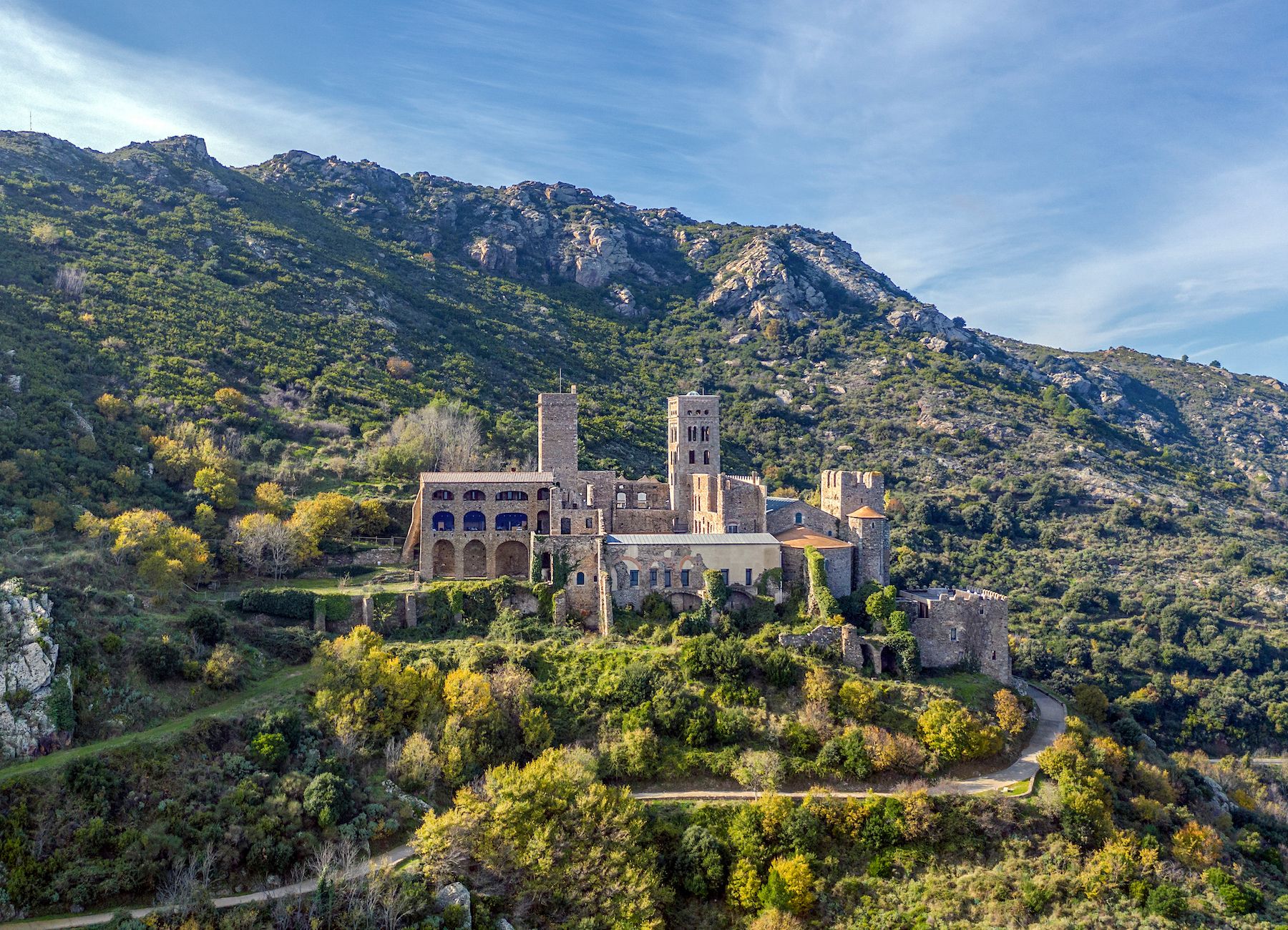 Il Monastero di Sant Pere de Rodes. Credits KarSol / Shutterstock