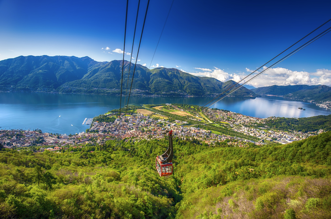 La Funivia e Seggiovia Orselina - Cardada – Cimetta. Credits Turismo Ticino