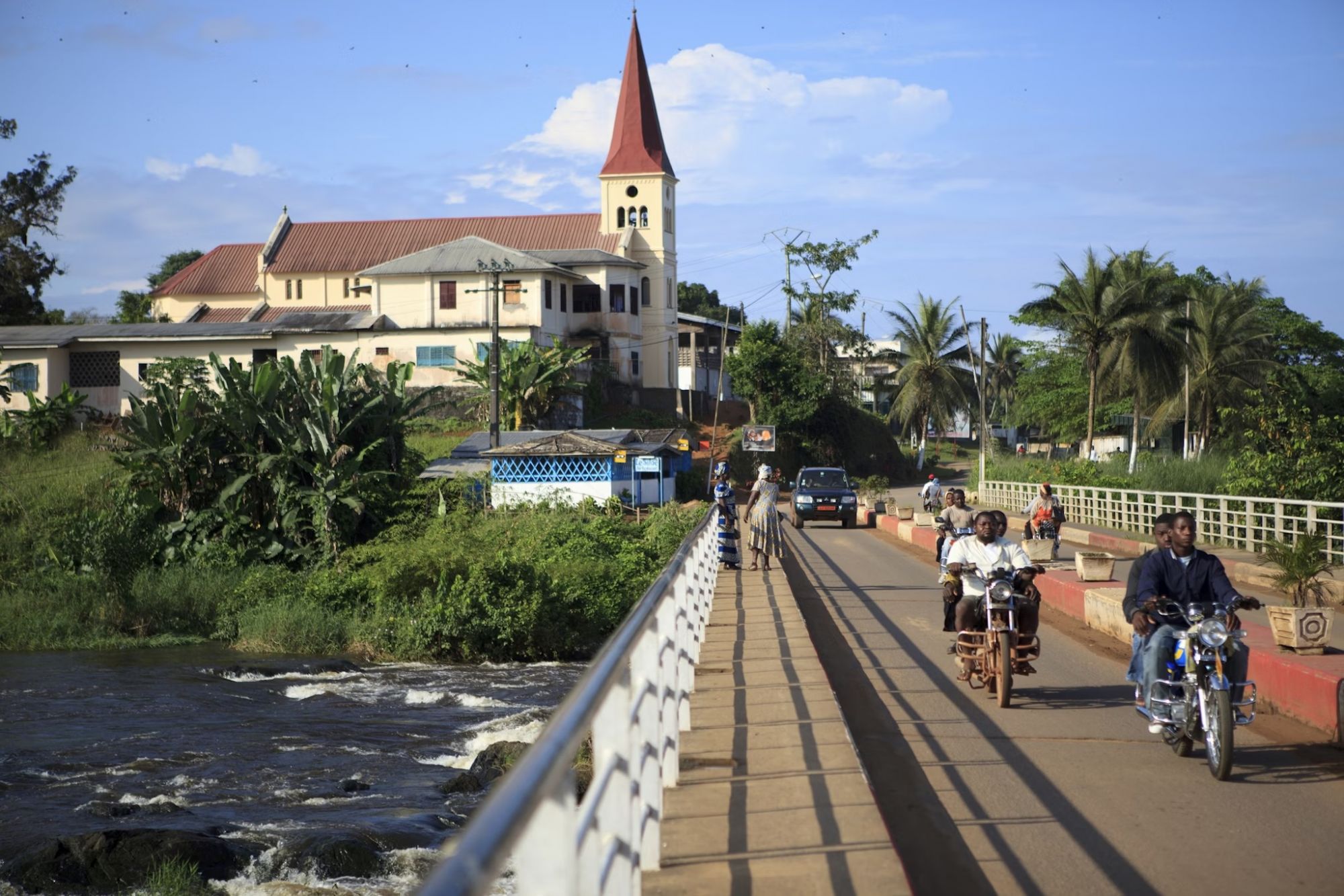 Prevedete almeno due settimane per visitare il Camerun © Tim E White / Getty Images