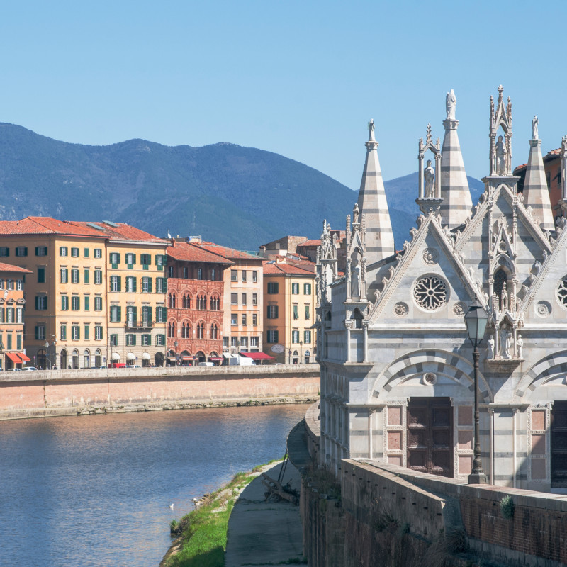 La chiesa di Santa Maria della Spina, Pisa ©Cristian Storto / Shutterstock