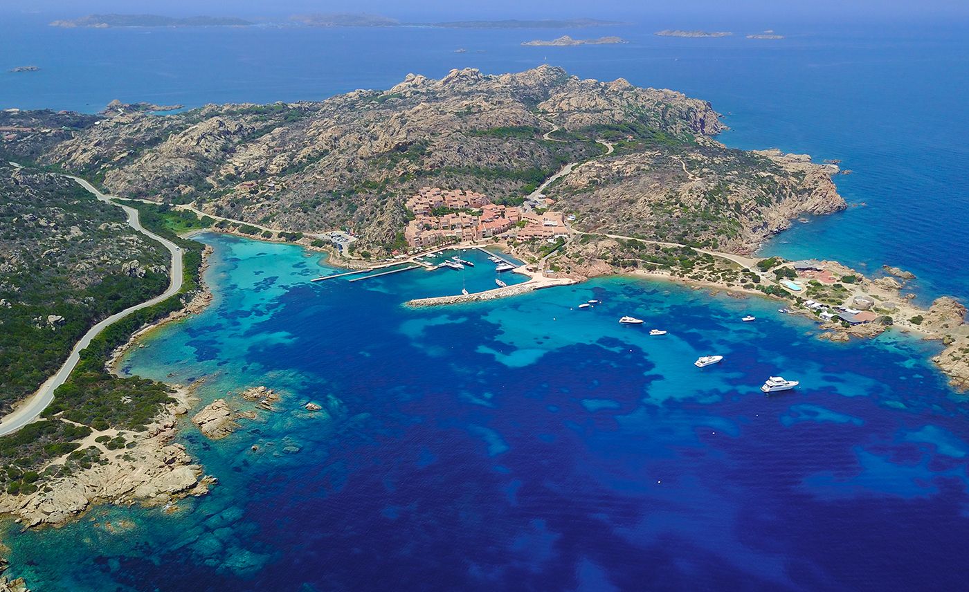 La costa alla Maddalena. Credits Agent Wolf / Shutterstock